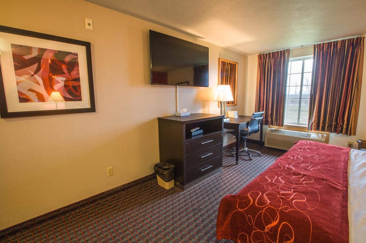 Bridgeway Inn & Suites - Portland Airport Грешем Экстерьер фото